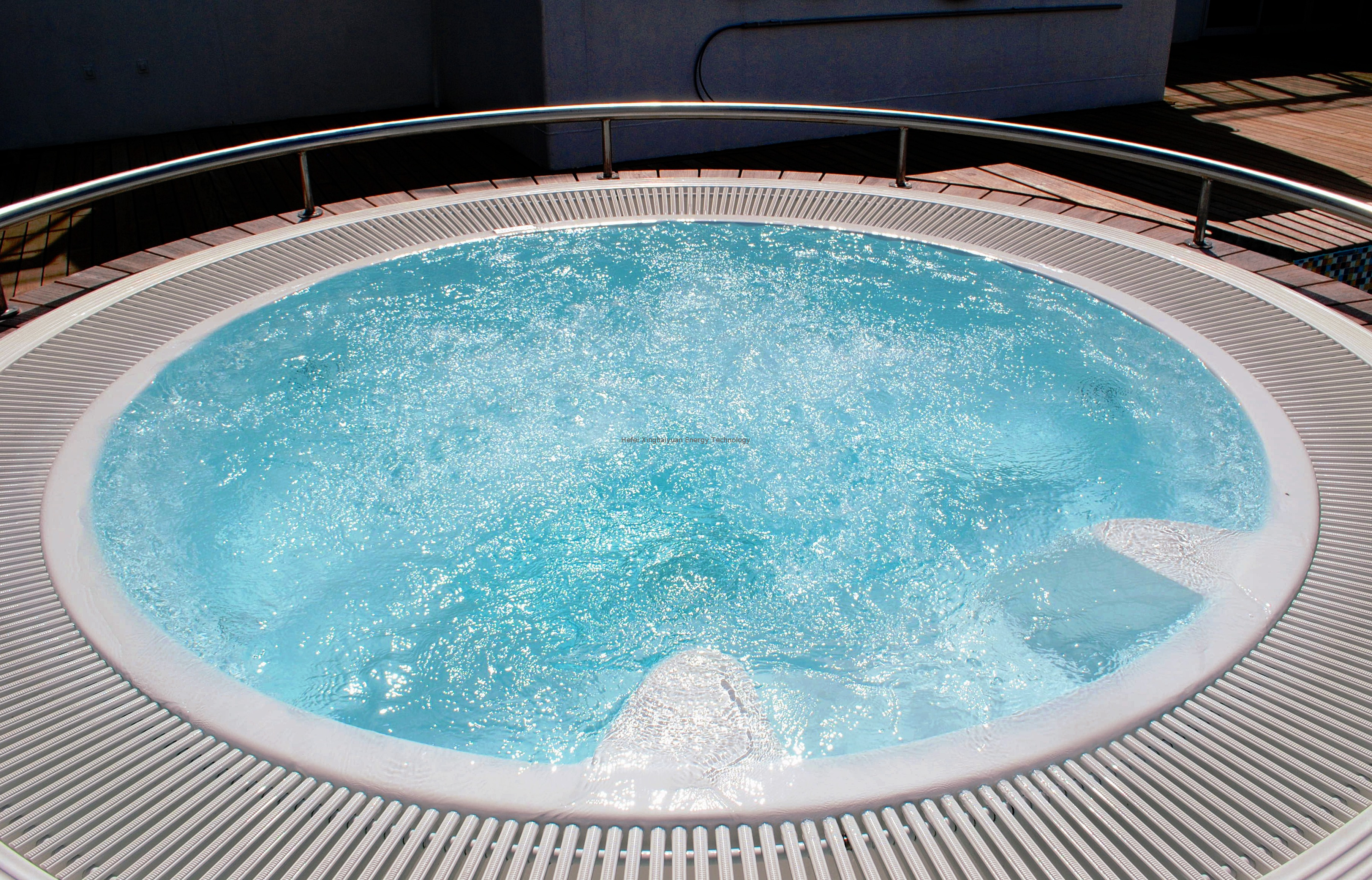 Spa e piscina multiuso in fibra di vetro, modello sotterraneo 